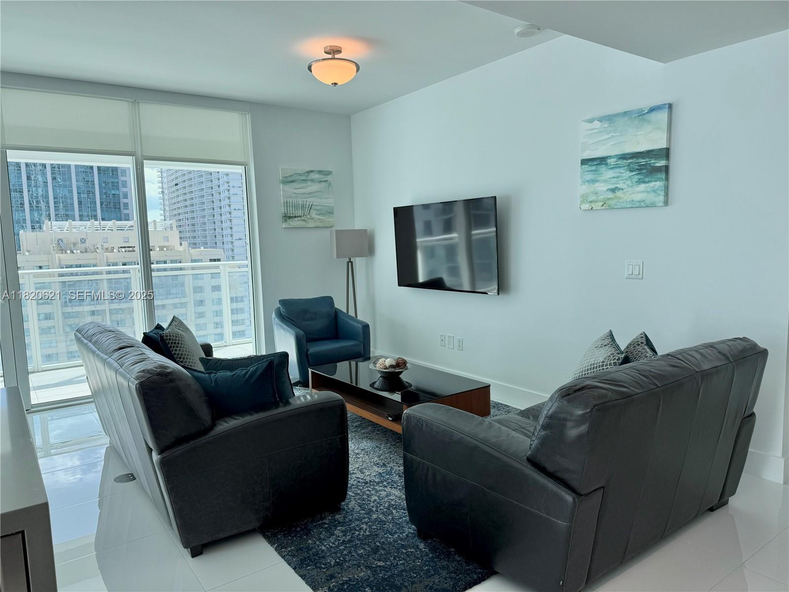 1080 Brickell Ave #2208, Miami FL 33131