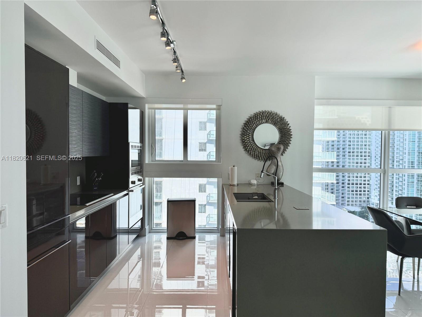 1080 Brickell Ave #2208, Miami FL 33131