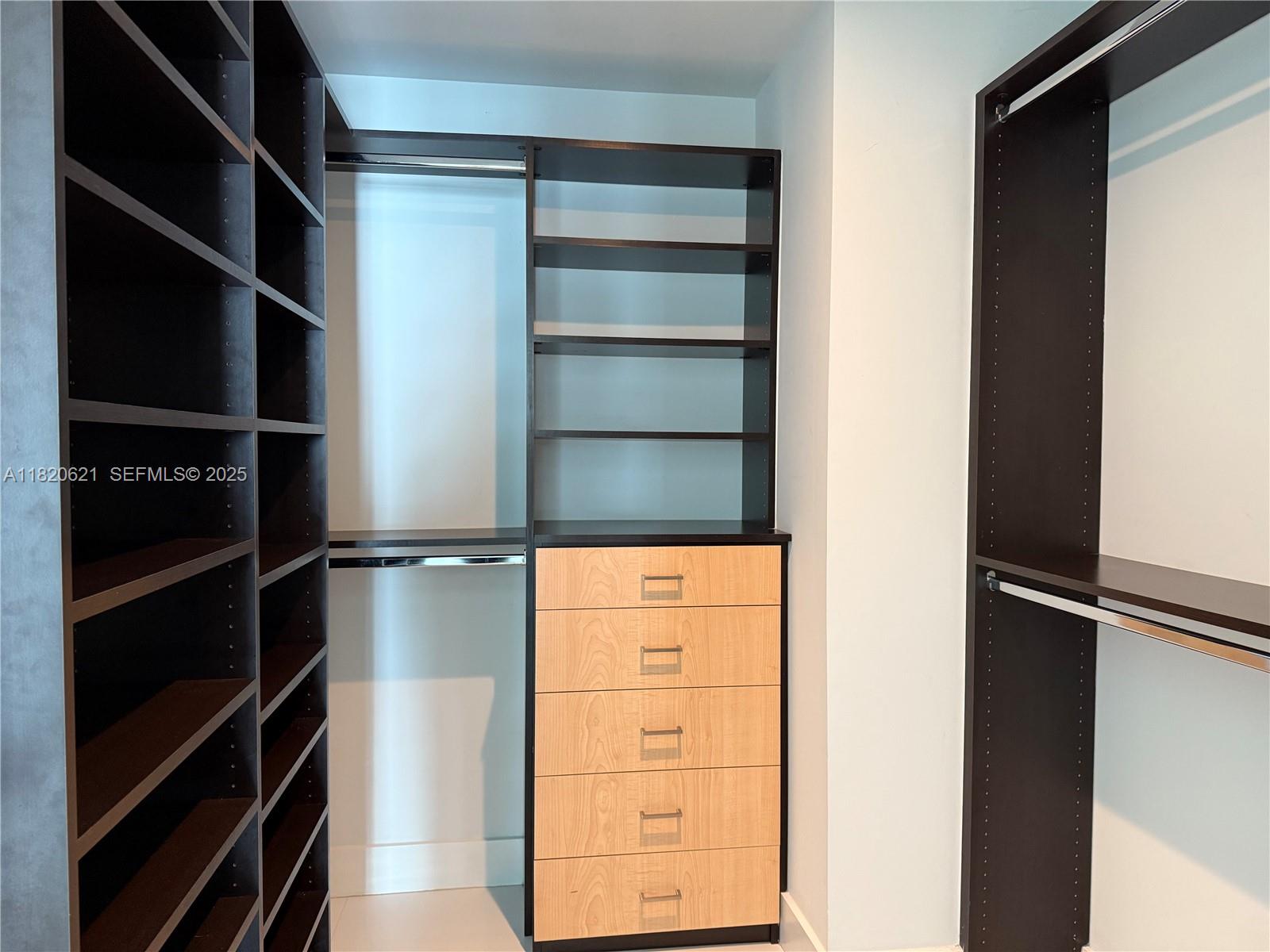 1080 Brickell Ave #2208, Miami FL 33131