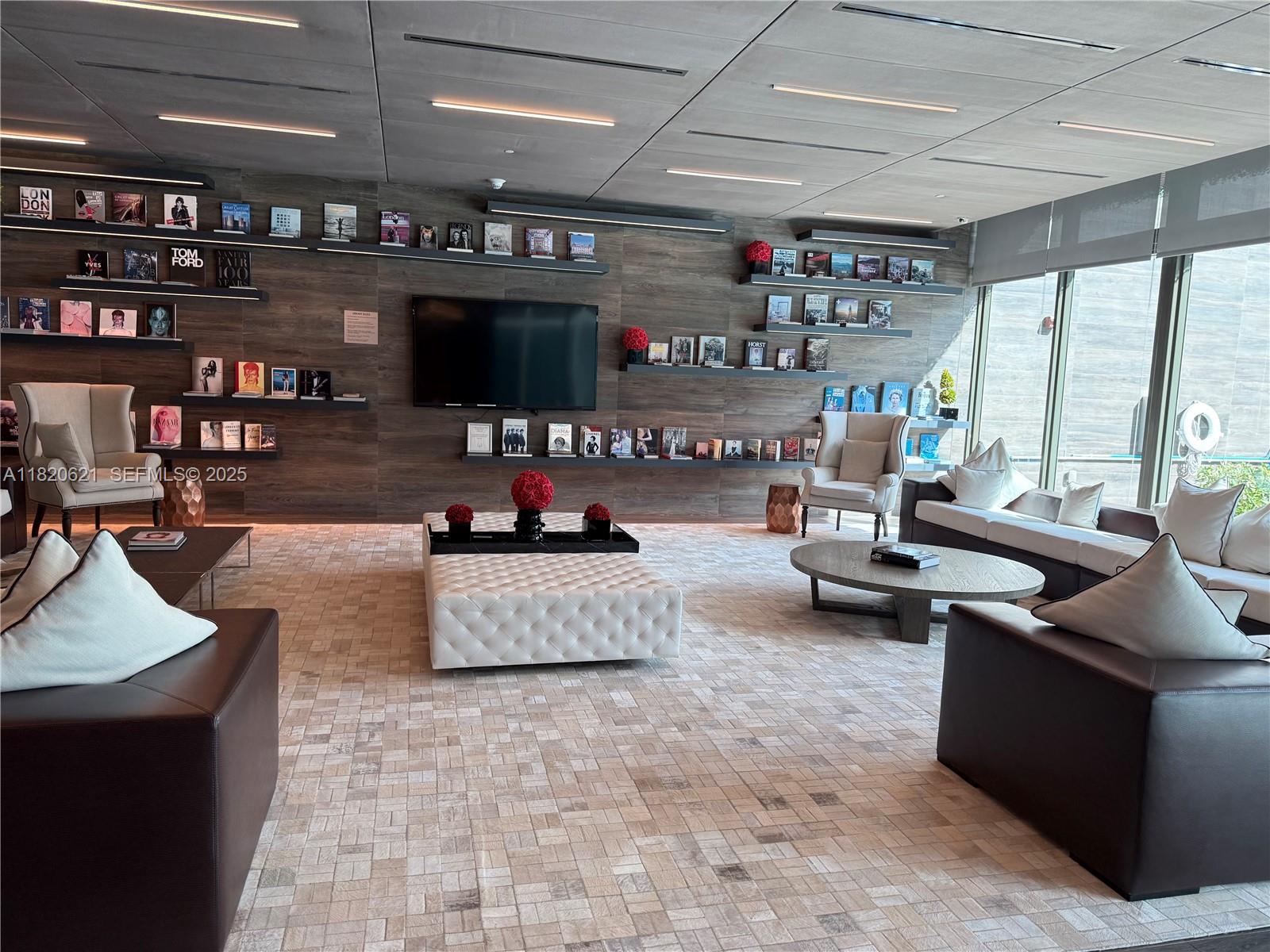 1080 Brickell Ave #2208, Miami FL 33131