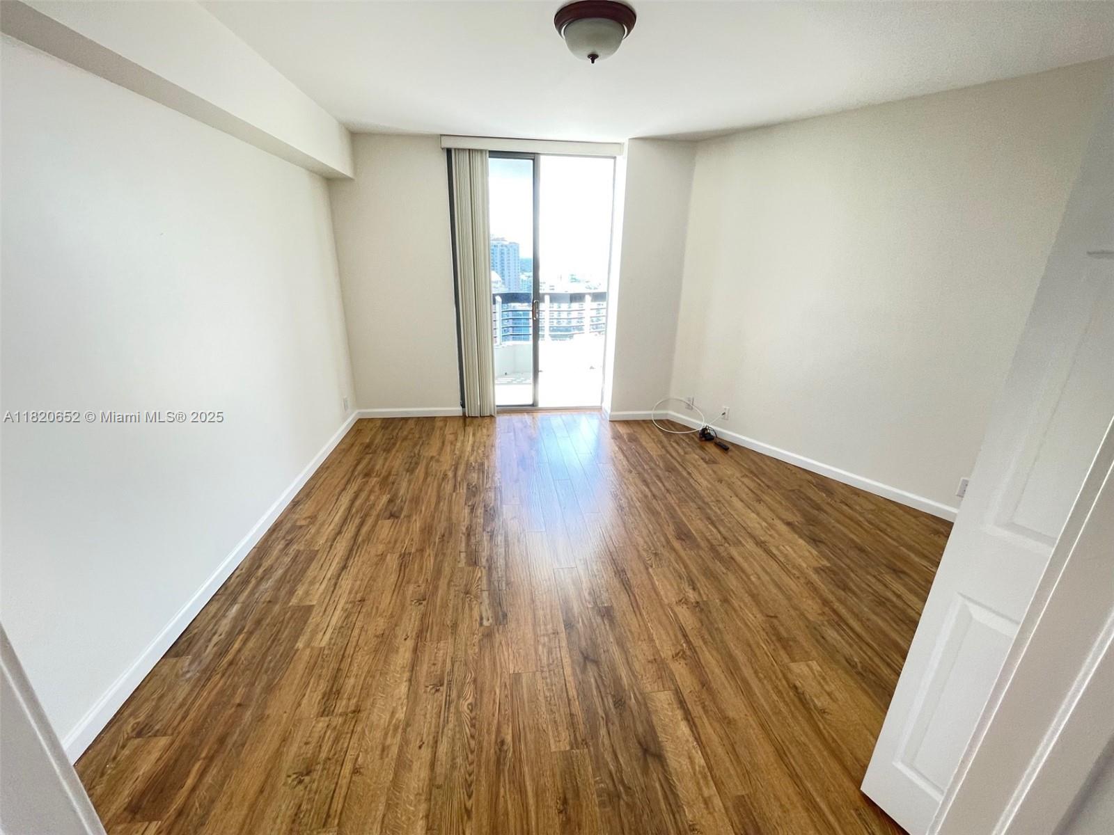 3530 Mystic Pointe Dr #3104, Aventura FL 33180