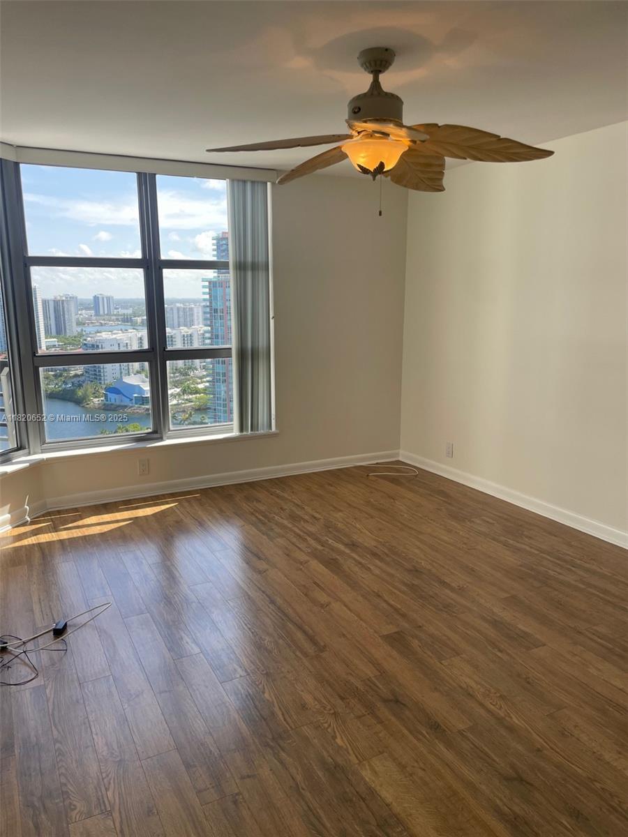 3530 Mystic Pointe Dr #3104, Aventura FL 33180