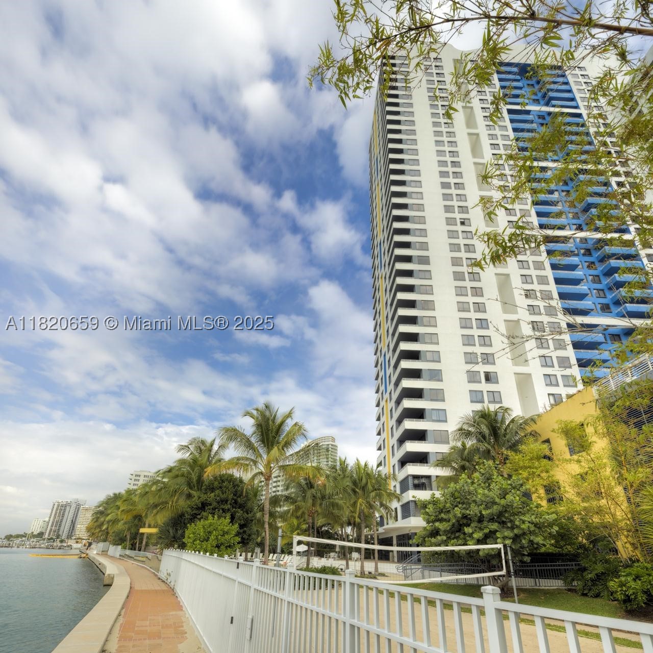 1330 West Ave #3007, Miami Beach FL 33139