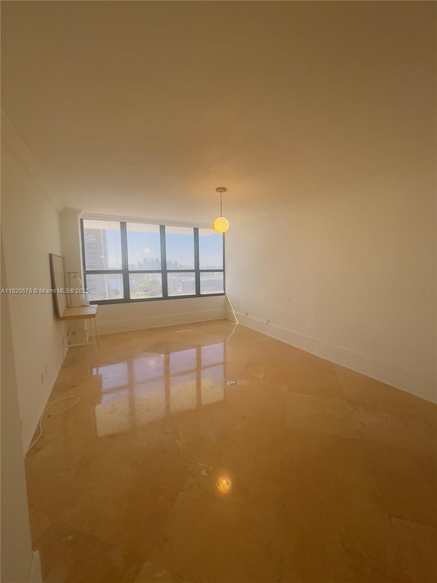 780 NE 69th St #1507, Miami FL 33138