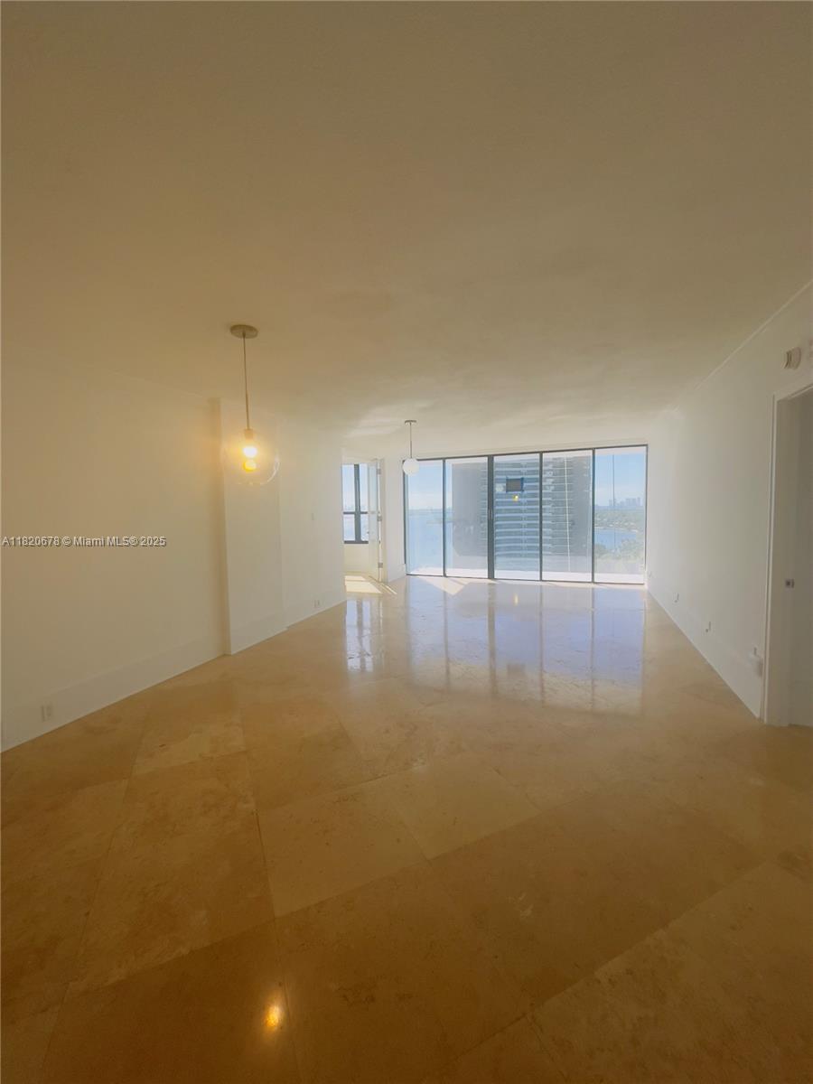 780 NE 69th St #1507, Miami FL 33138