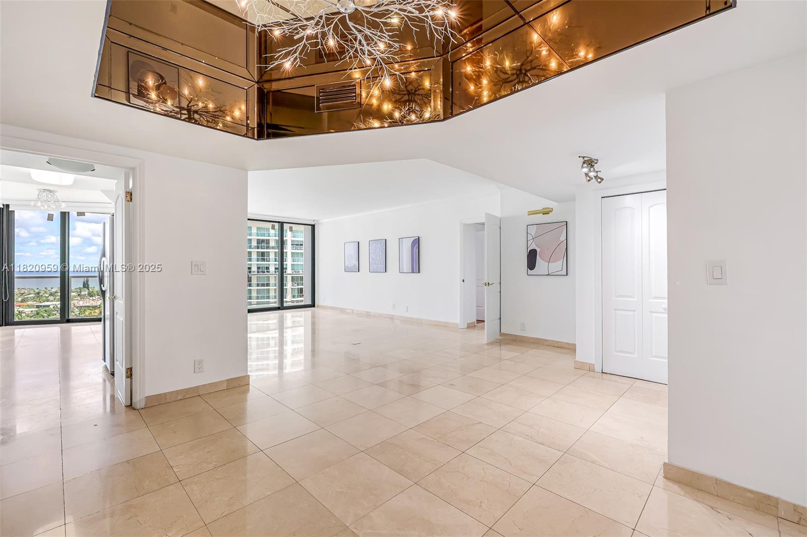 20281 E Country Club Dr #1412, Aventura FL 33180