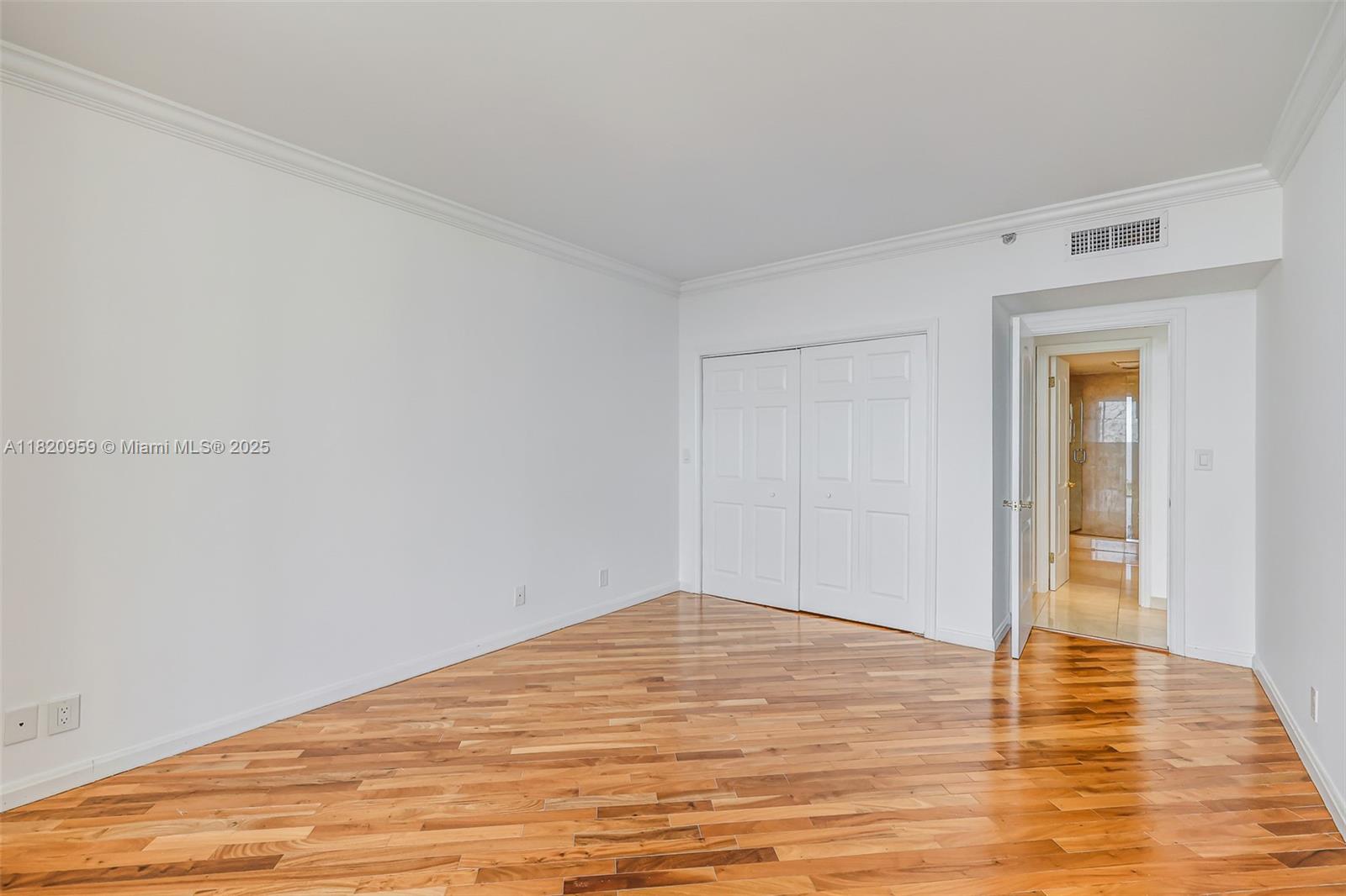 20281 E Country Club Dr #1412, Aventura FL 33180