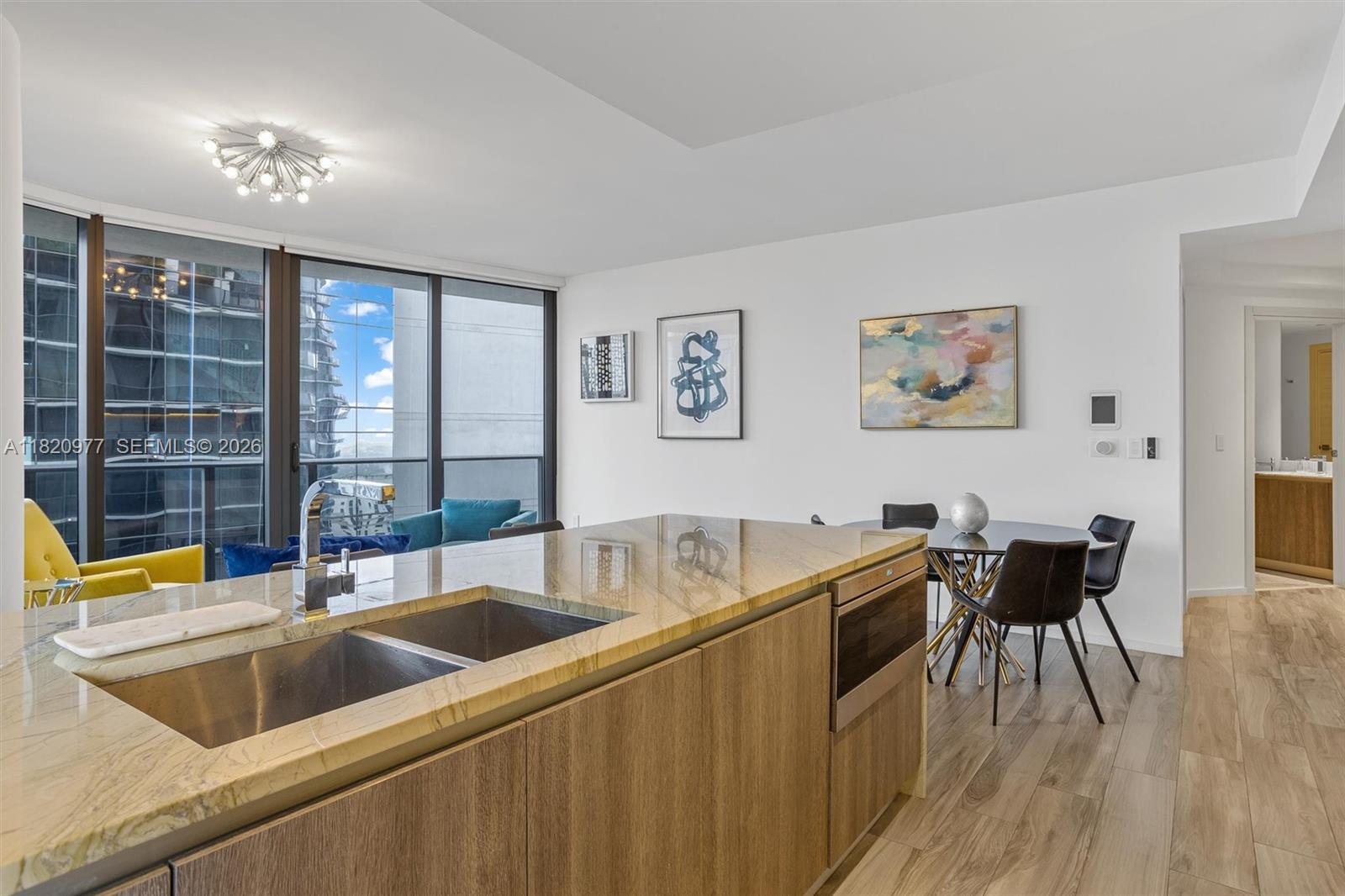 801 S Miami Ave #4205, Miami FL 33130