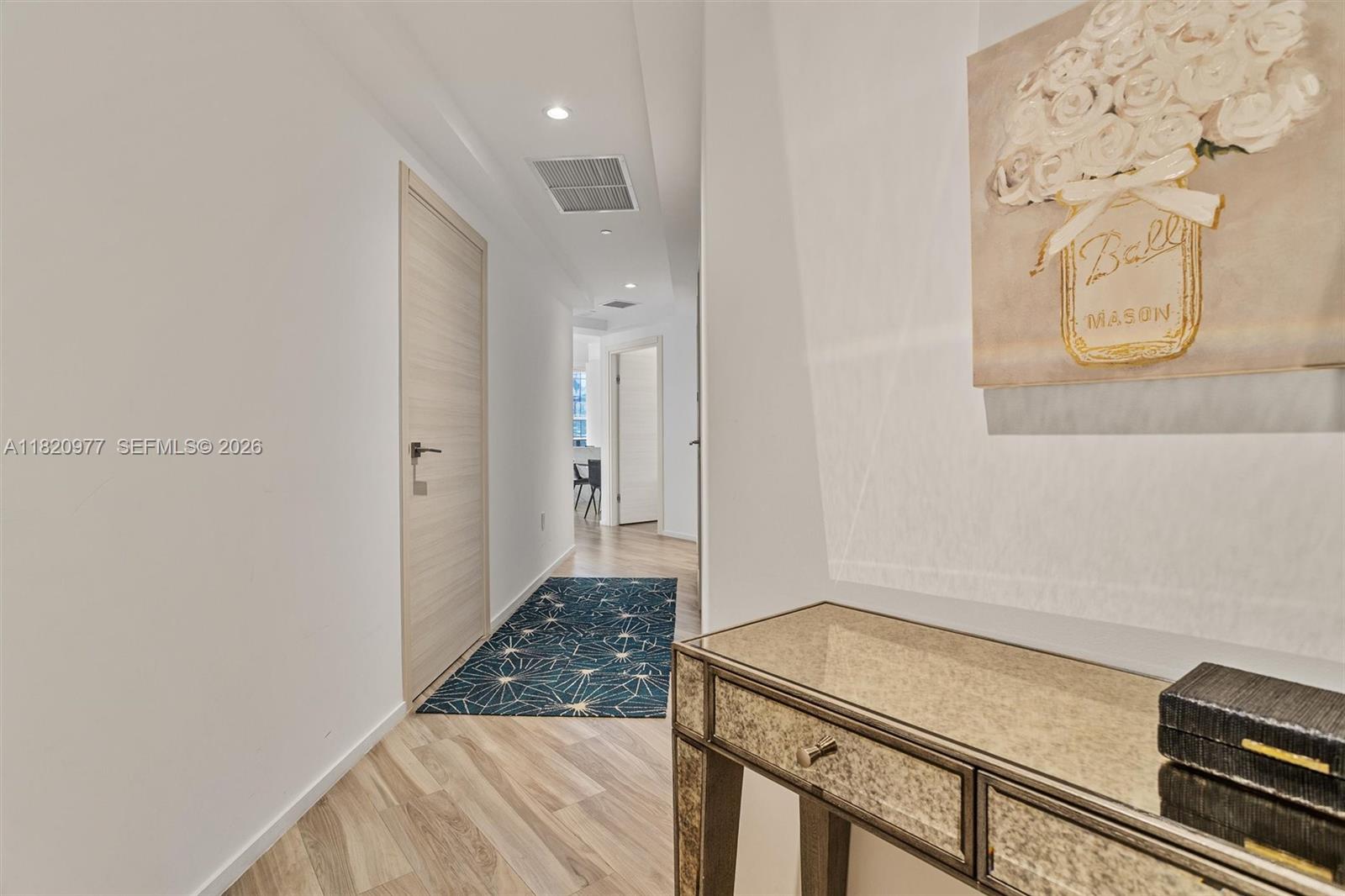 801 S Miami Ave #4205, Miami FL 33130