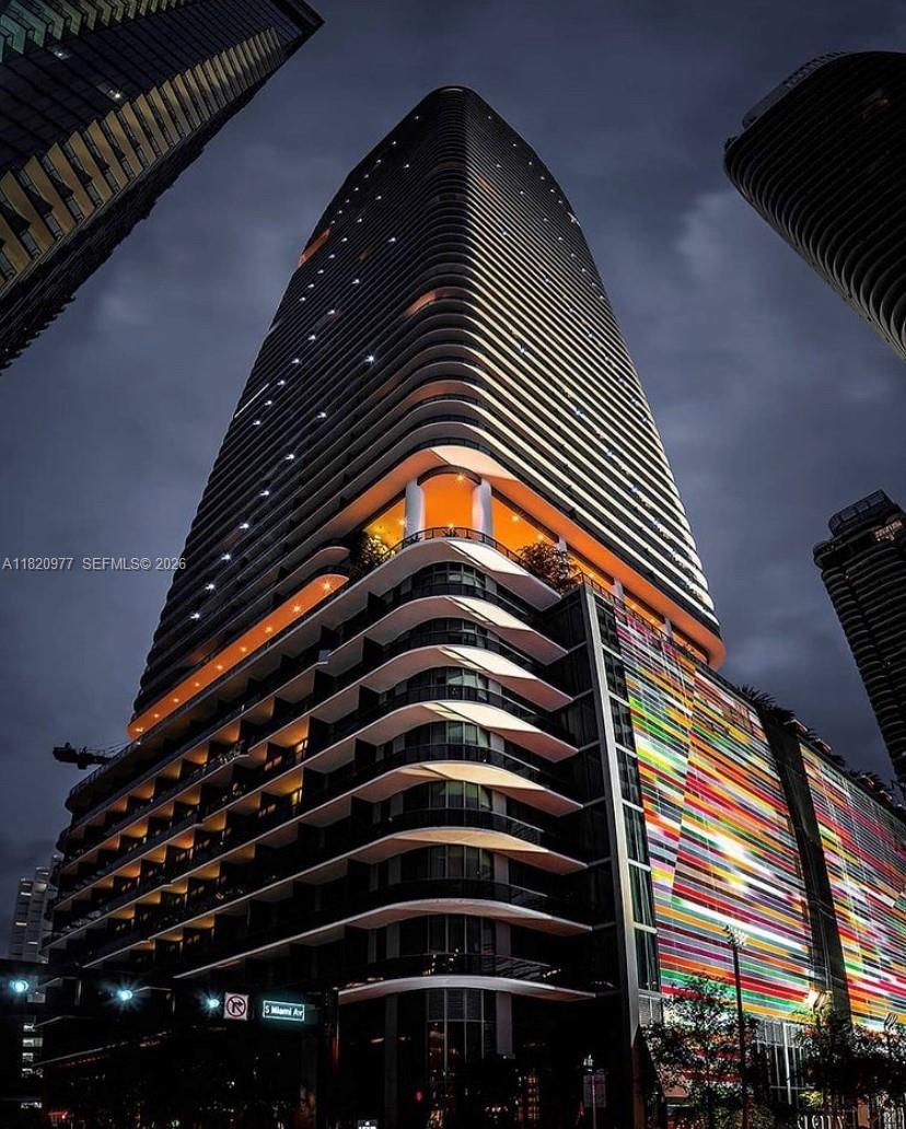 801 S Miami Ave #4205, Miami FL 33130