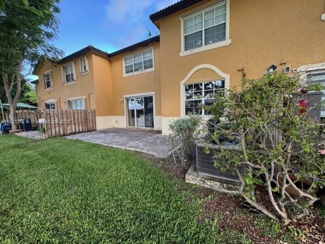 9267 SW 227th St #5-8, Cutler Bay FL 33190