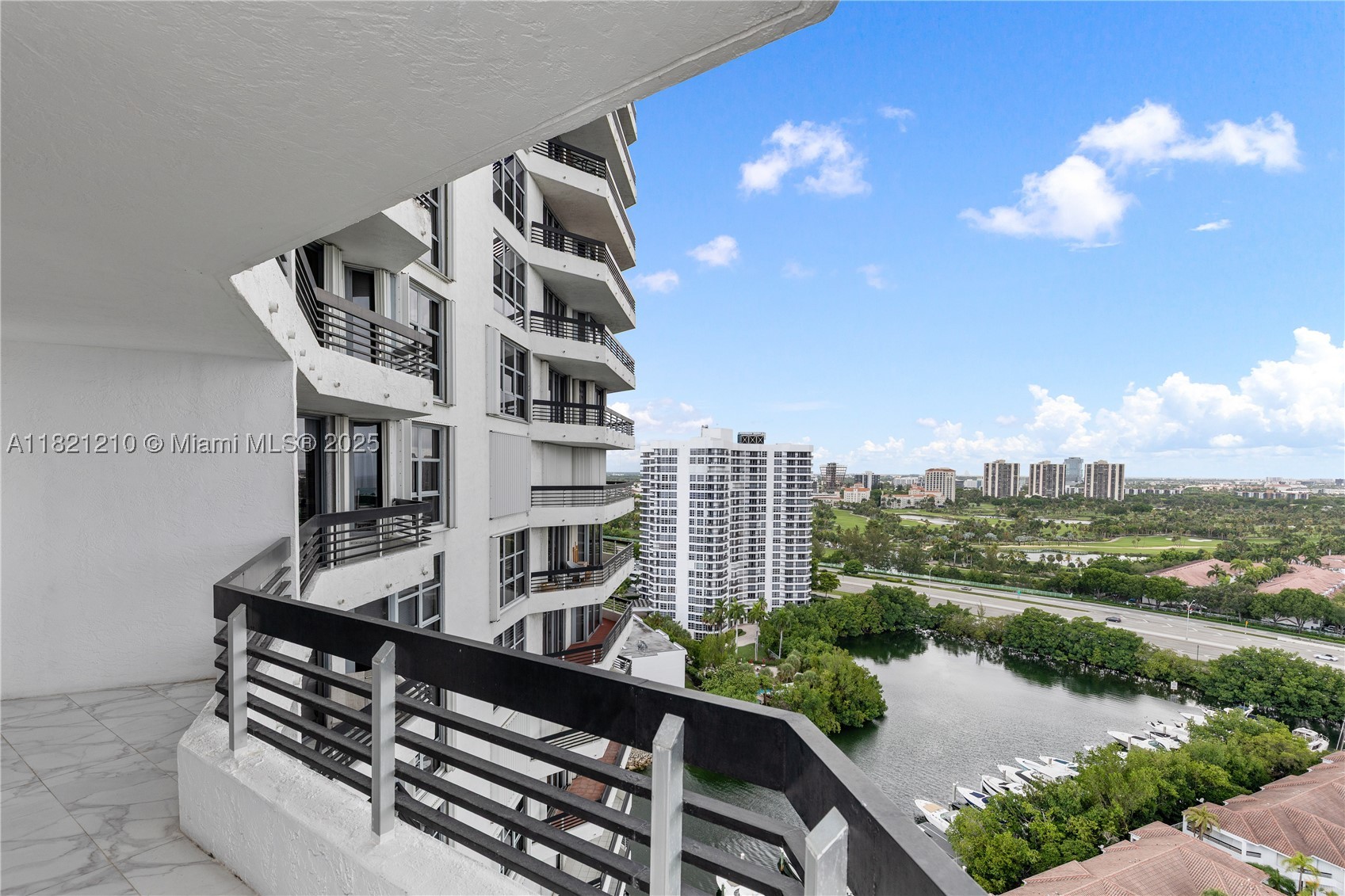 3530 Mystic Pointe Dr #2108, Aventura FL 33180