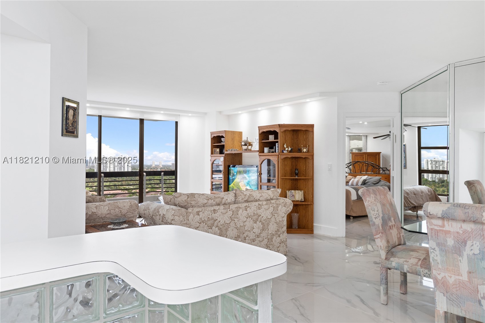 3530 Mystic Pointe Dr #2108, Aventura FL 33180