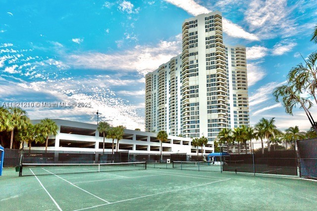 3530 Mystic Pointe Dr #2108, Aventura FL 33180
