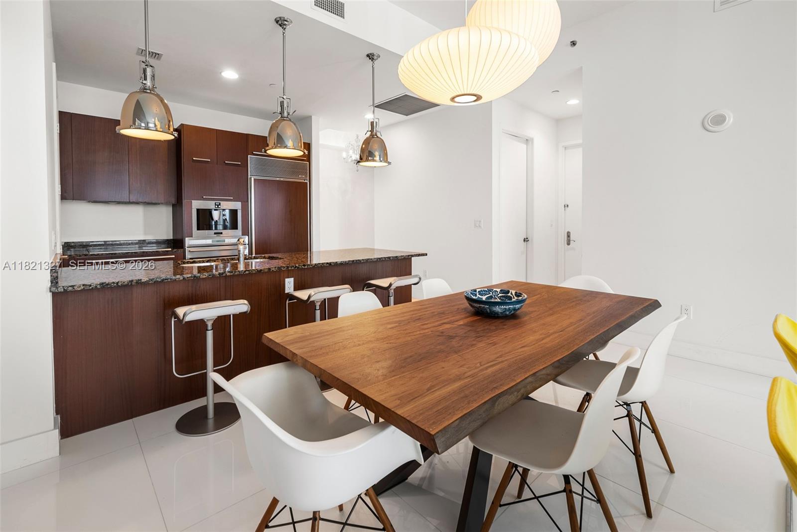 15901 Collins Ave #3302, Sunny Isles Beach FL 33160