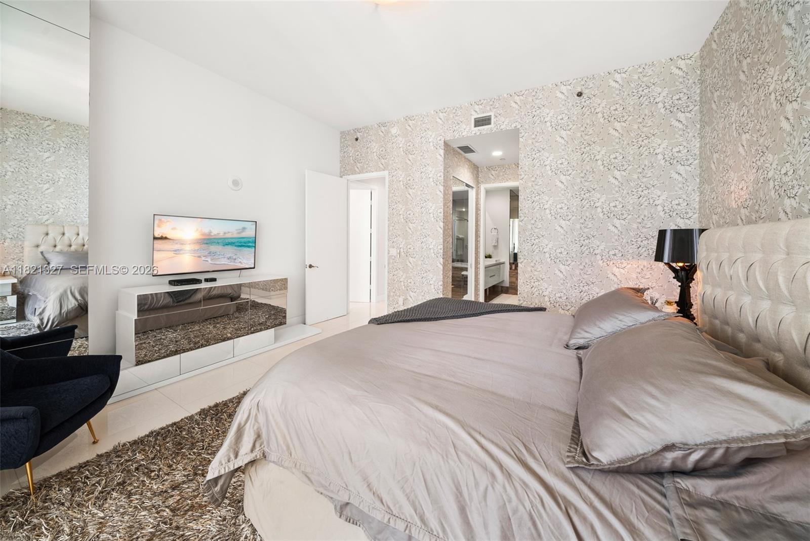 15901 Collins Ave #3302, Sunny Isles Beach FL 33160