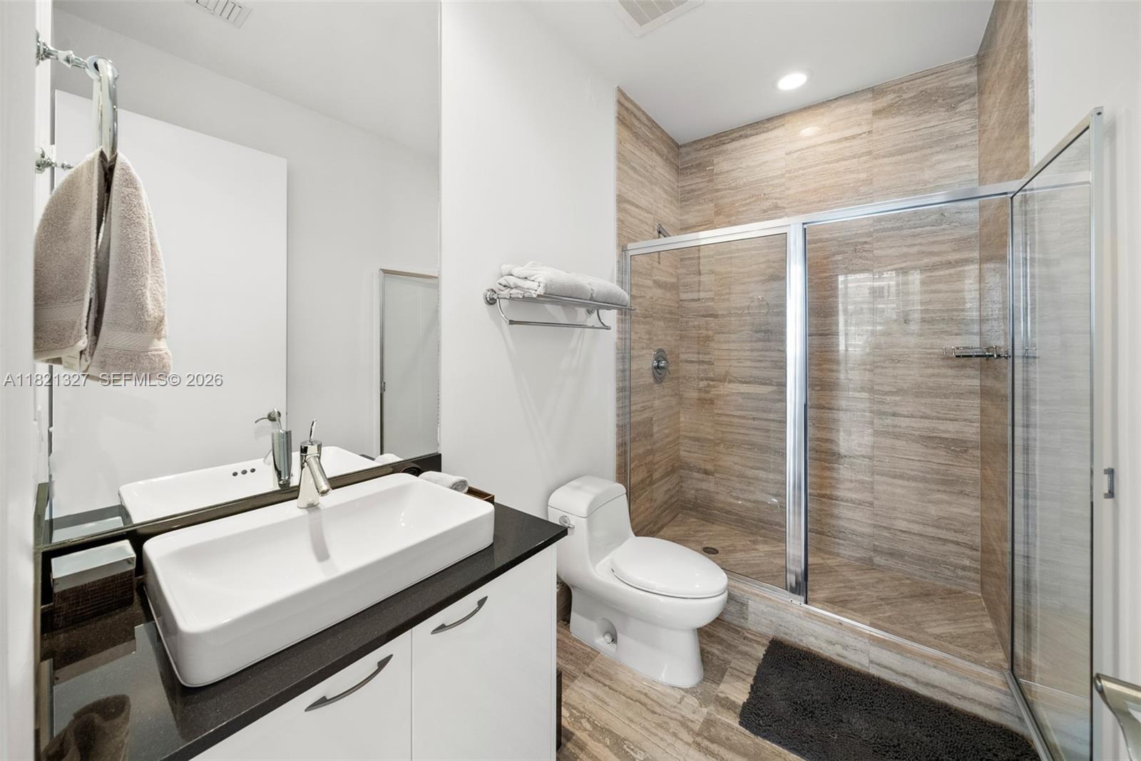 15901 Collins Ave #3302, Sunny Isles Beach FL 33160