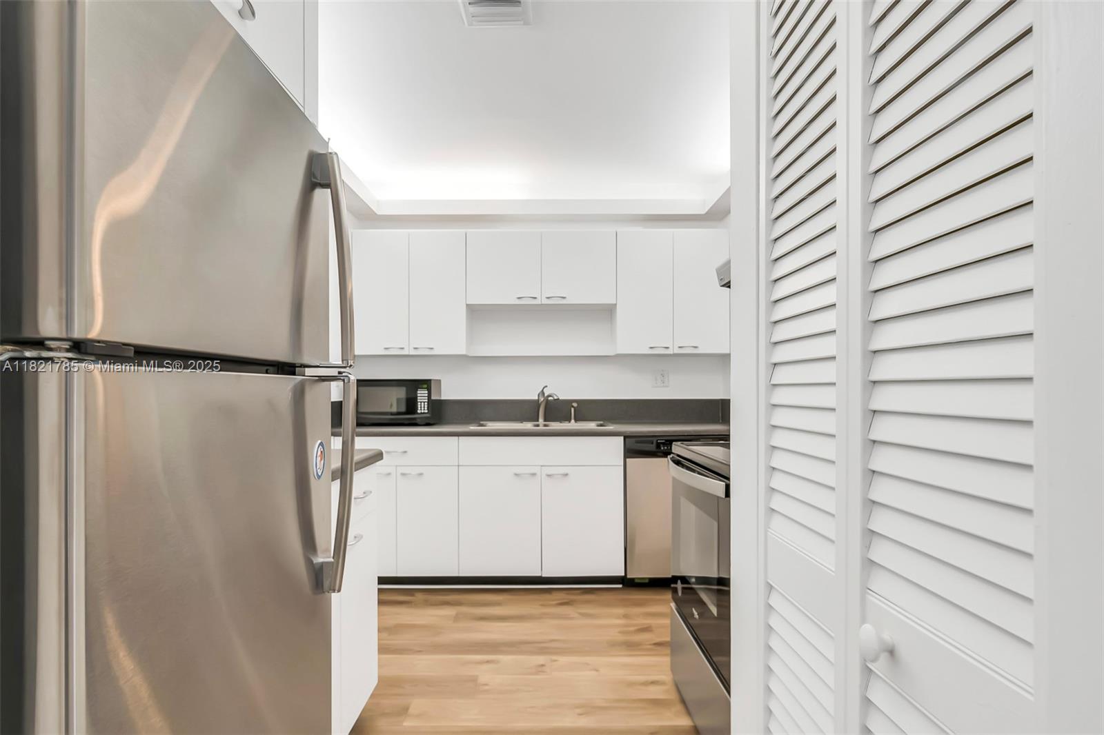 8335 SW 72nd Ave #315D, Miami FL 33143