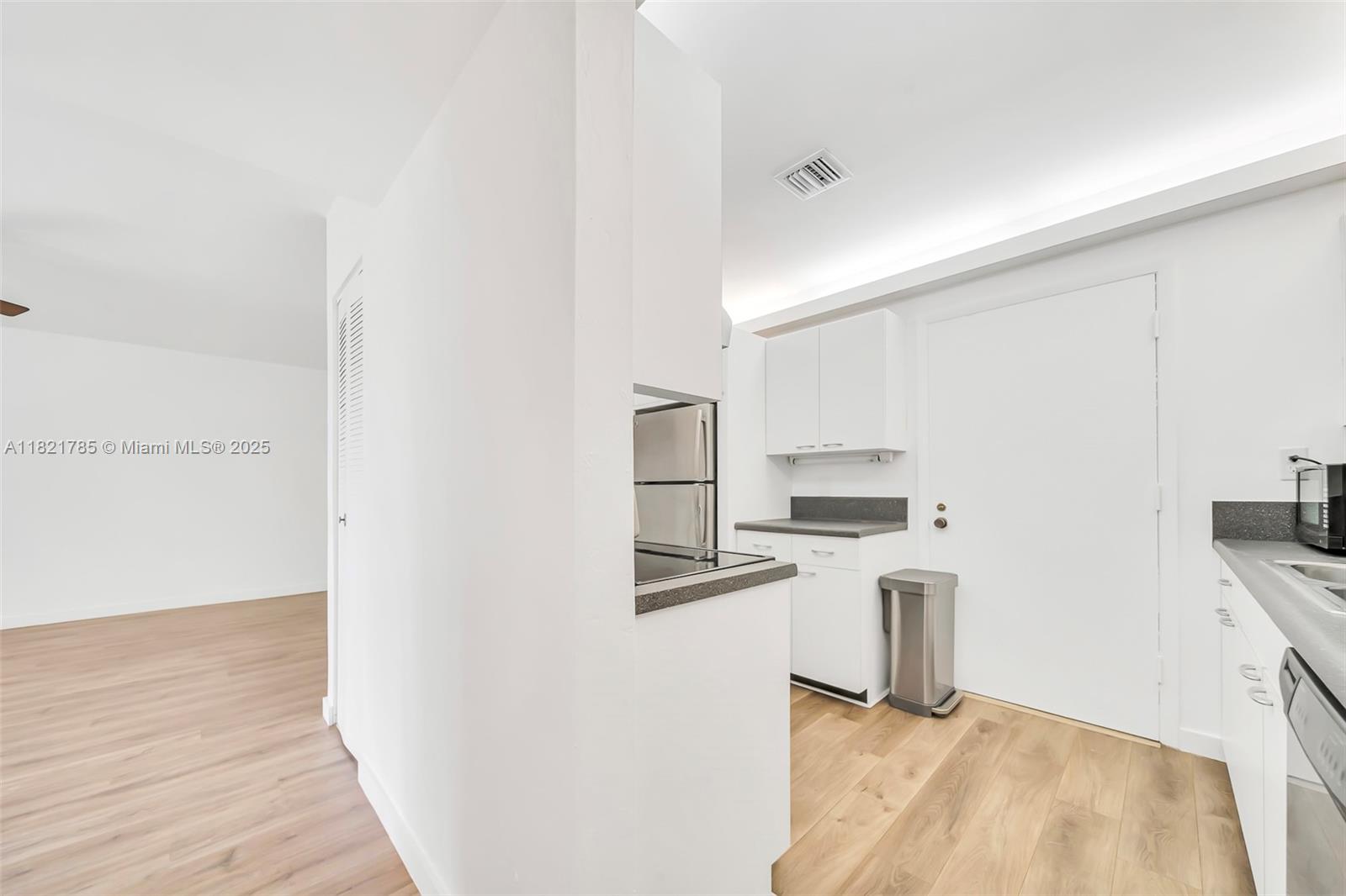8335 SW 72nd Ave #315D, Miami FL 33143