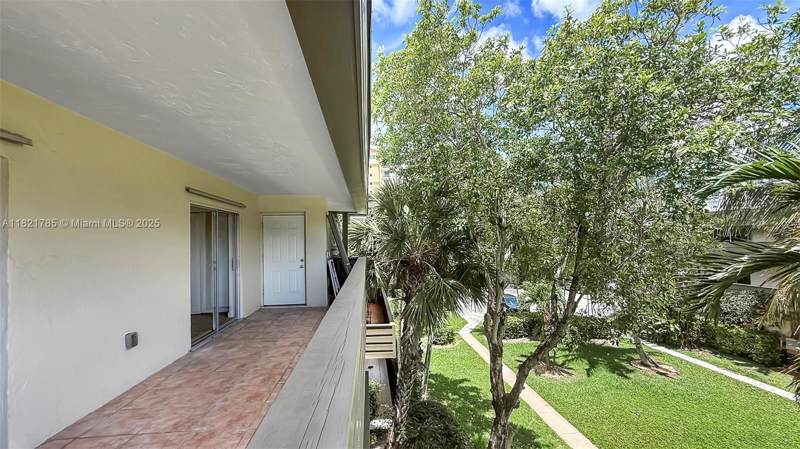 8335 SW 72nd Ave #315D, Miami FL 33143