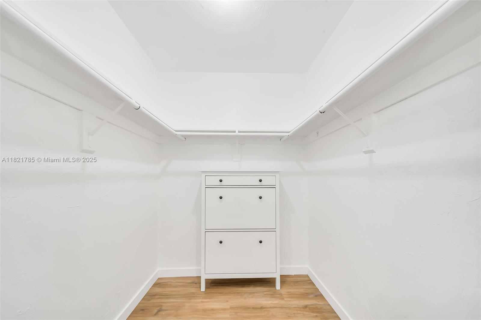 8335 SW 72nd Ave #315D, Miami FL 33143