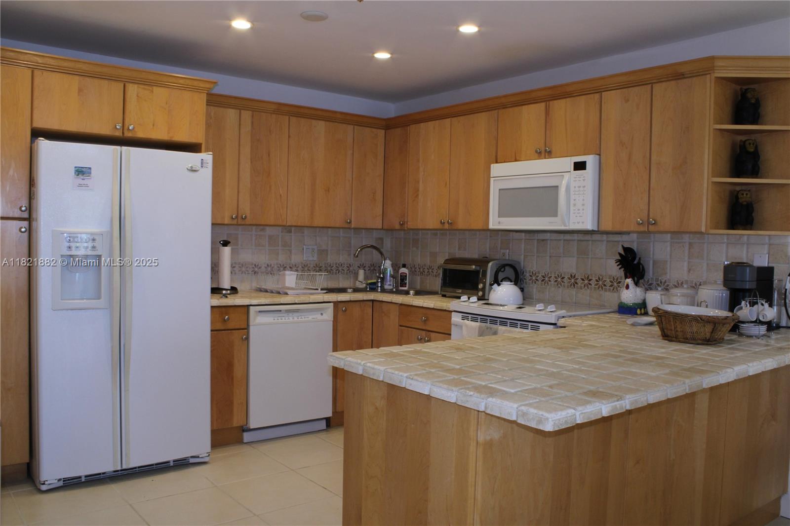 201 Crandon Blvd #439, Key Biscayne FL 33149