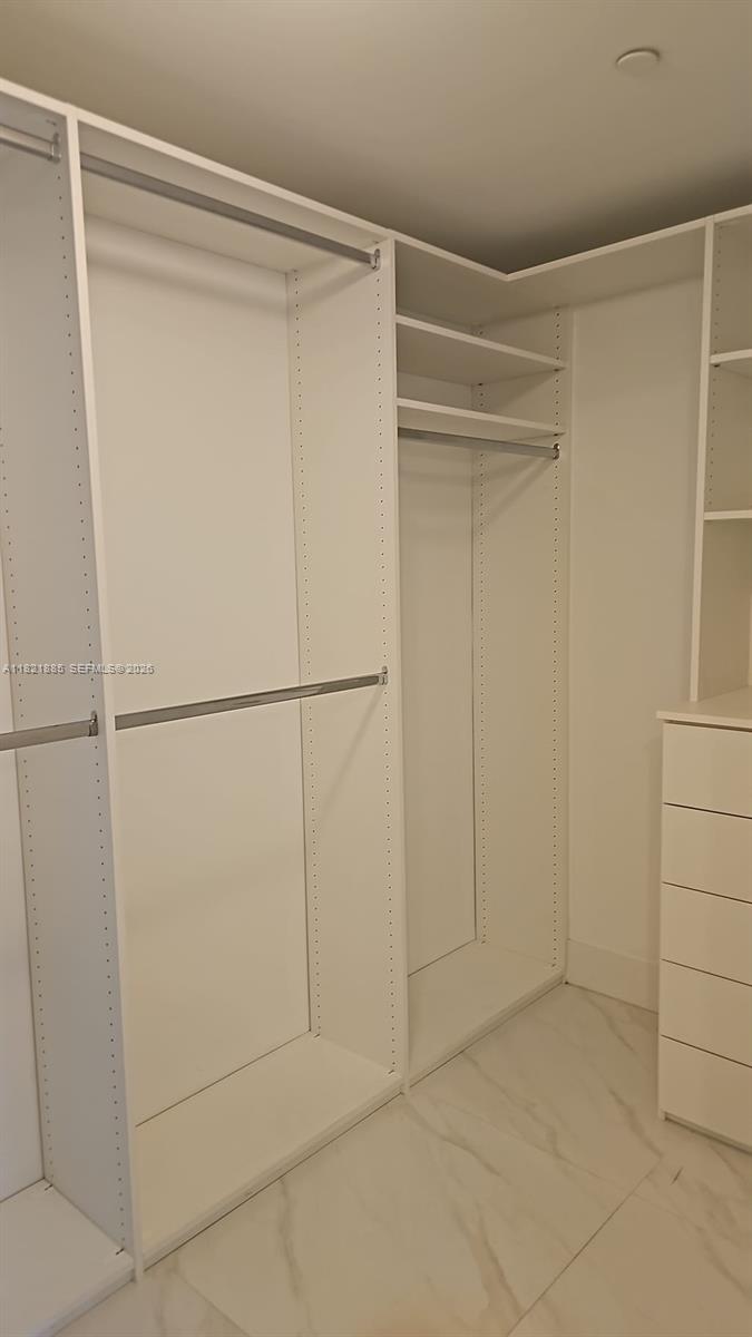 16385 Biscayne Blvd #902, North Miami Beach FL 33160