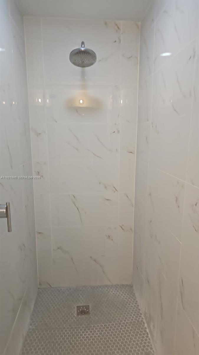16385 Biscayne Blvd #902, North Miami Beach FL 33160