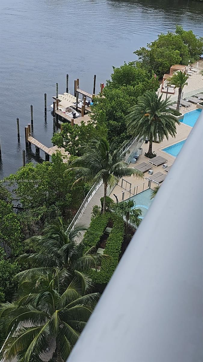 16385 Biscayne Blvd #902, North Miami Beach FL 33160