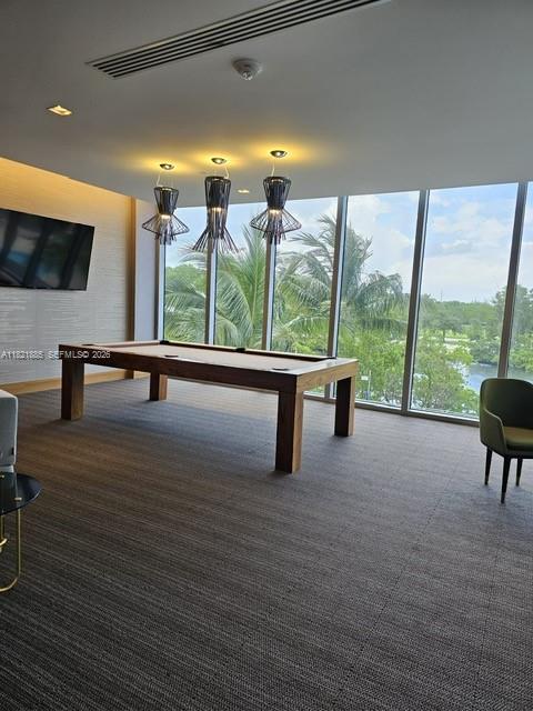 16385 Biscayne Blvd #902, North Miami Beach FL 33160