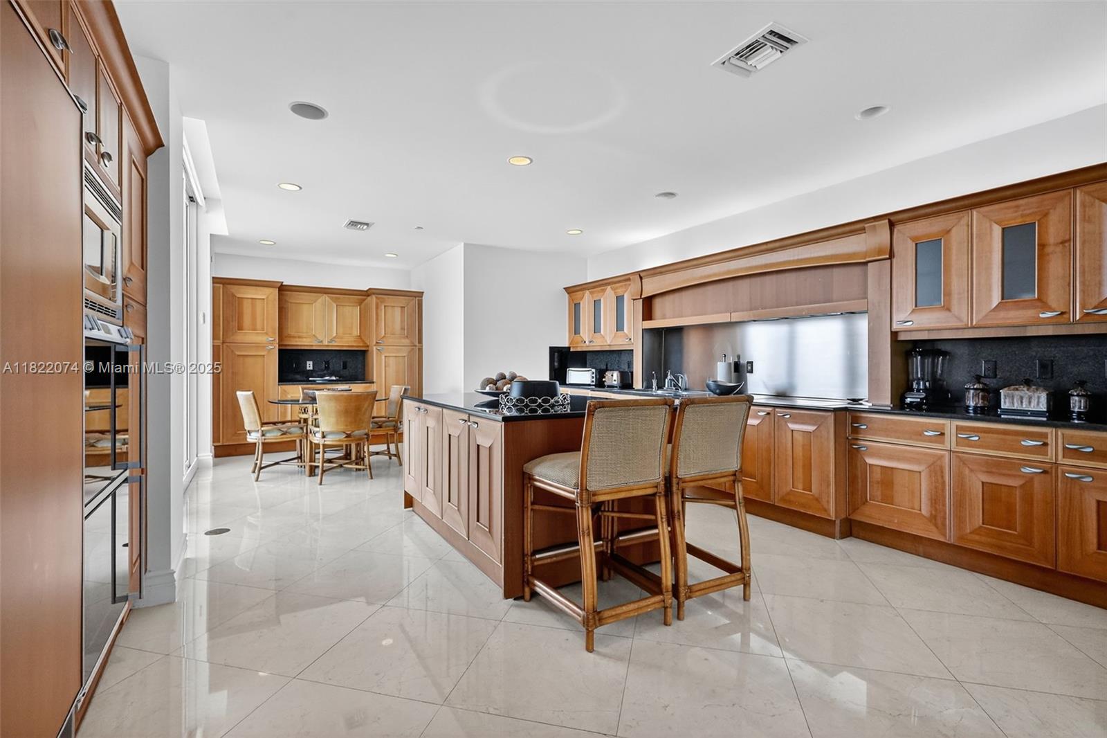 20155 NE 38th Ct #2201, Aventura FL 33180