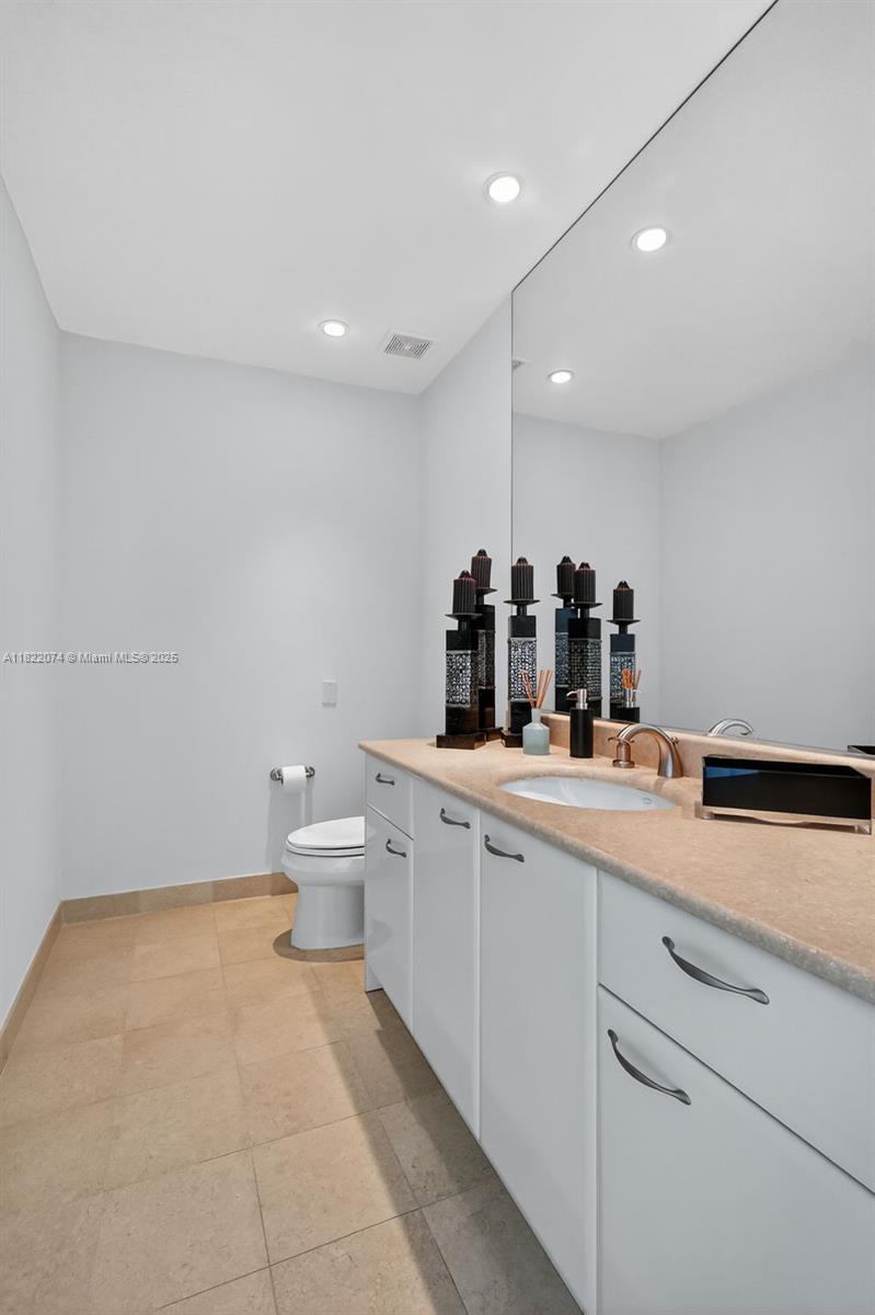 20155 NE 38th Ct #2201, Aventura FL 33180