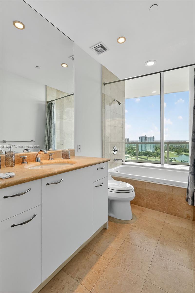 20155 NE 38th Ct #2201, Aventura FL 33180
