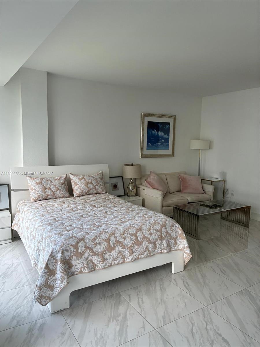 10275 Collins Ave #1004, Bal Harbour FL 33154