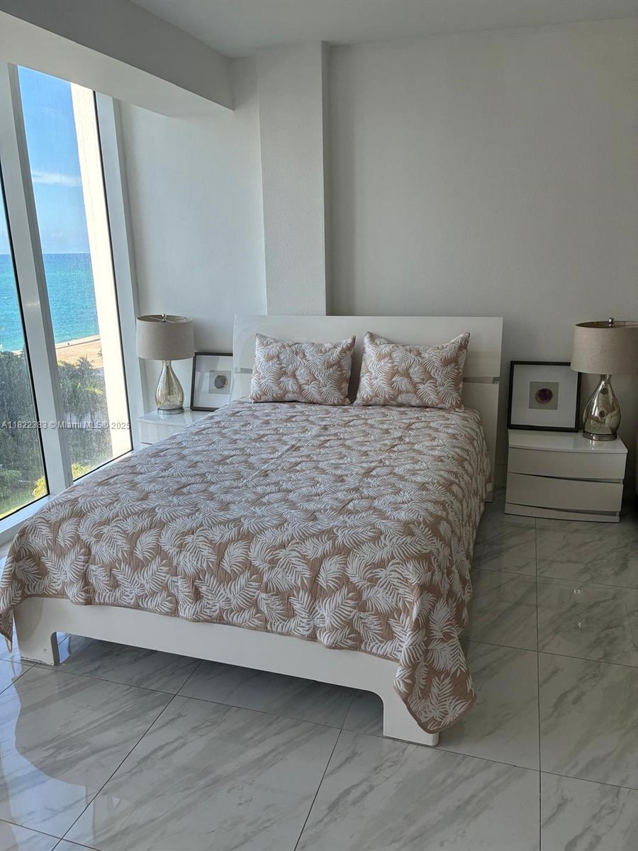 10275 Collins Ave #1004, Bal Harbour FL 33154