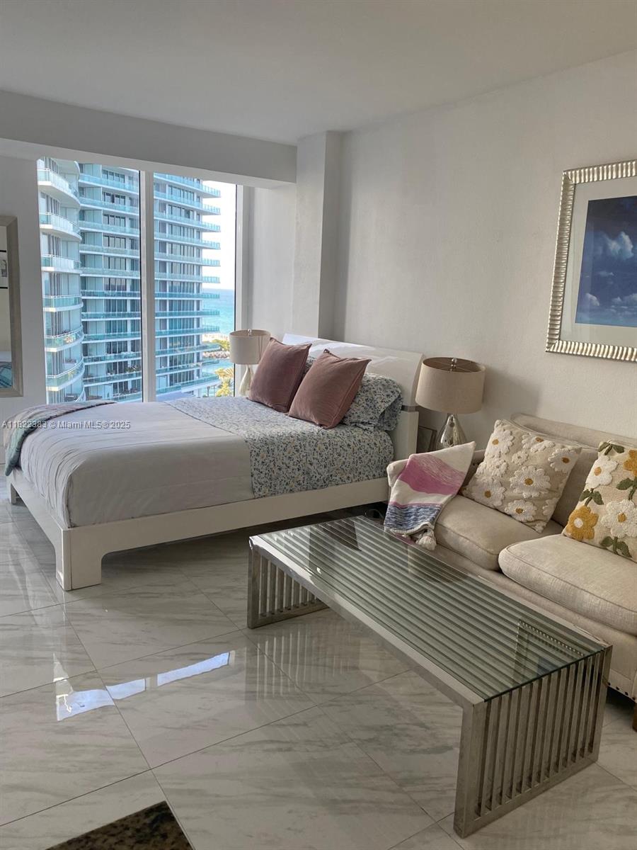 10275 Collins Ave #1004, Bal Harbour FL 33154