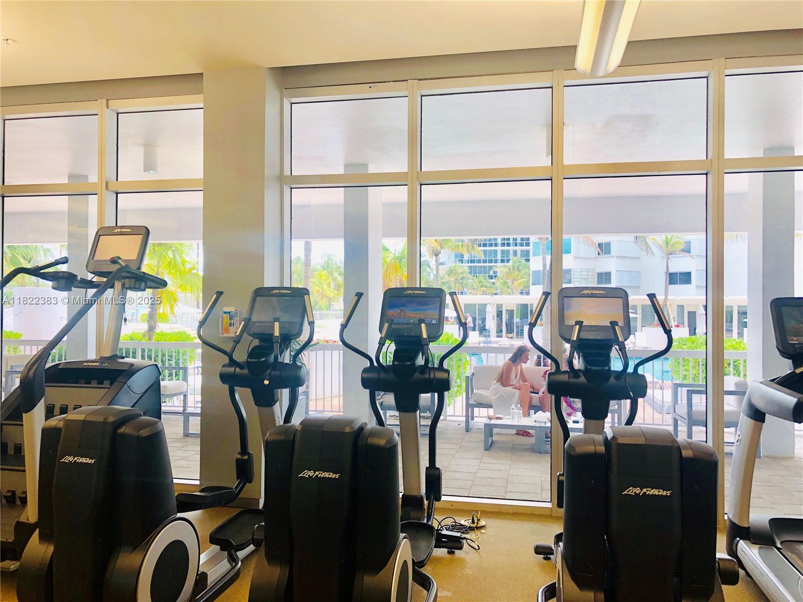 10275 Collins Ave #1004, Bal Harbour FL 33154
