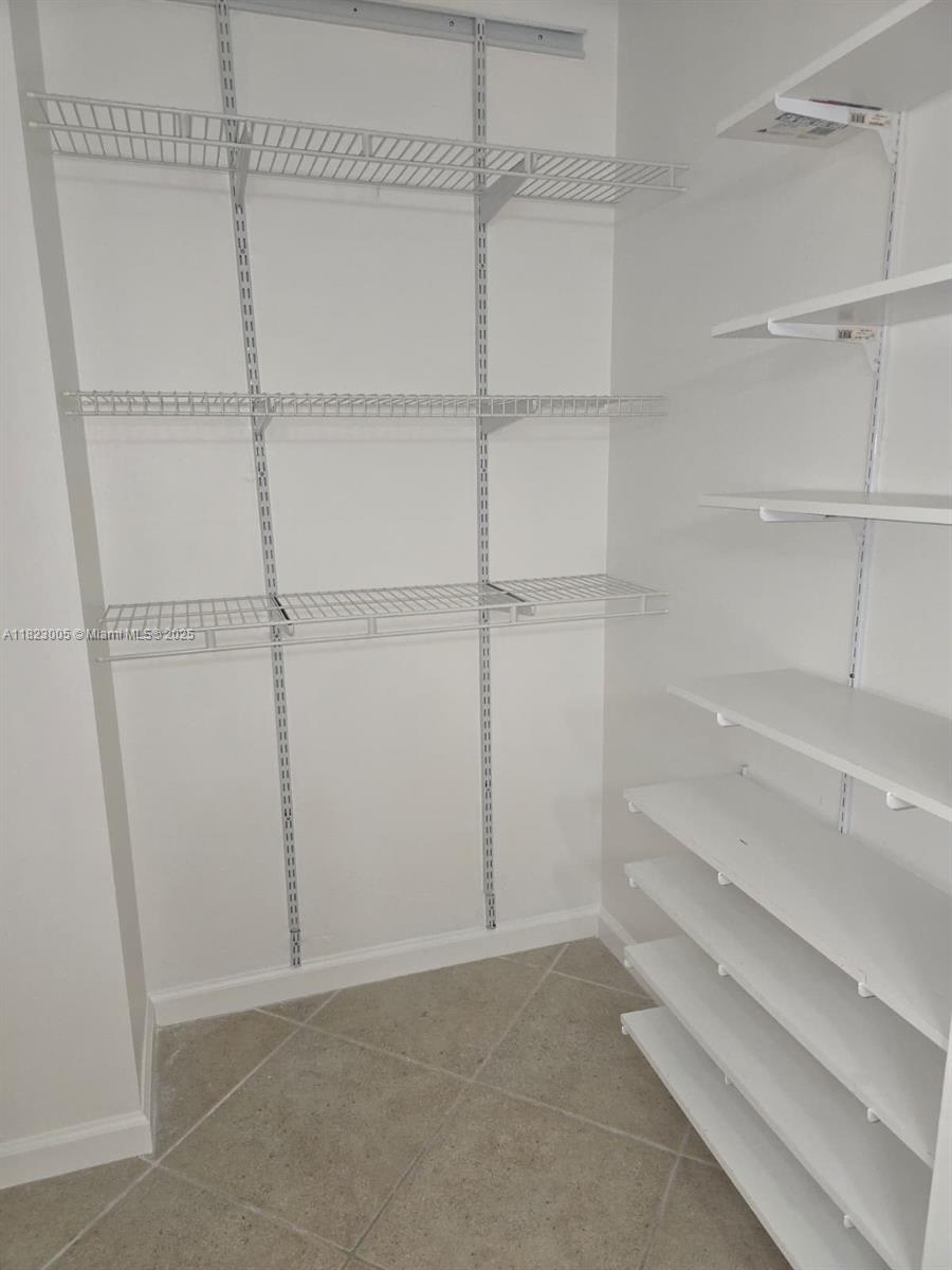 Miami FL 33129 - A11823005