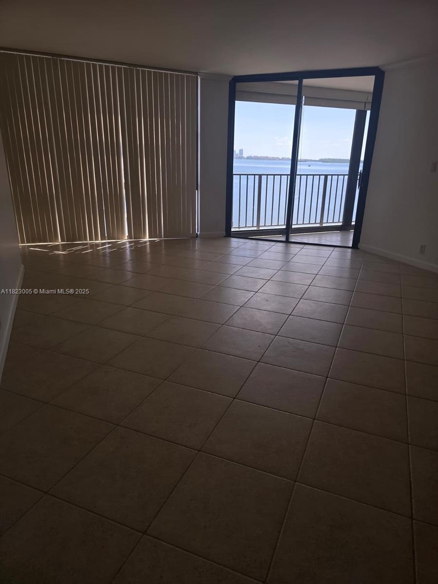 Miami FL 33129 - A11823005