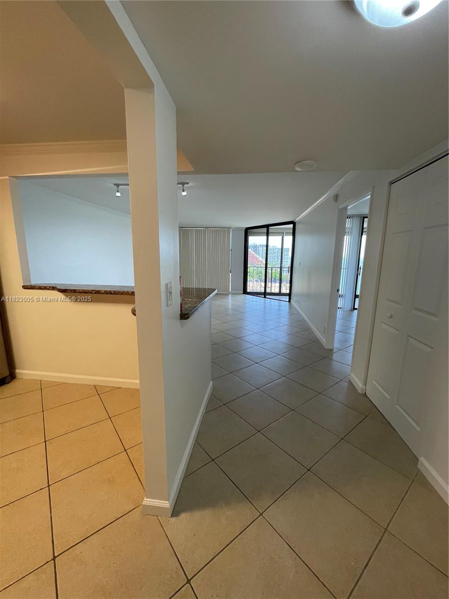 Miami FL 33129 - A11823005