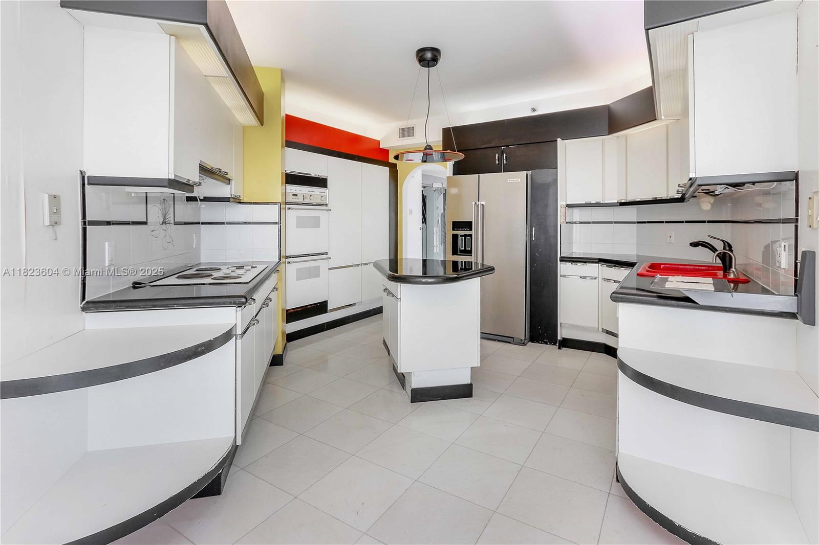 3802 NE 207th St #601, Aventura FL 33180