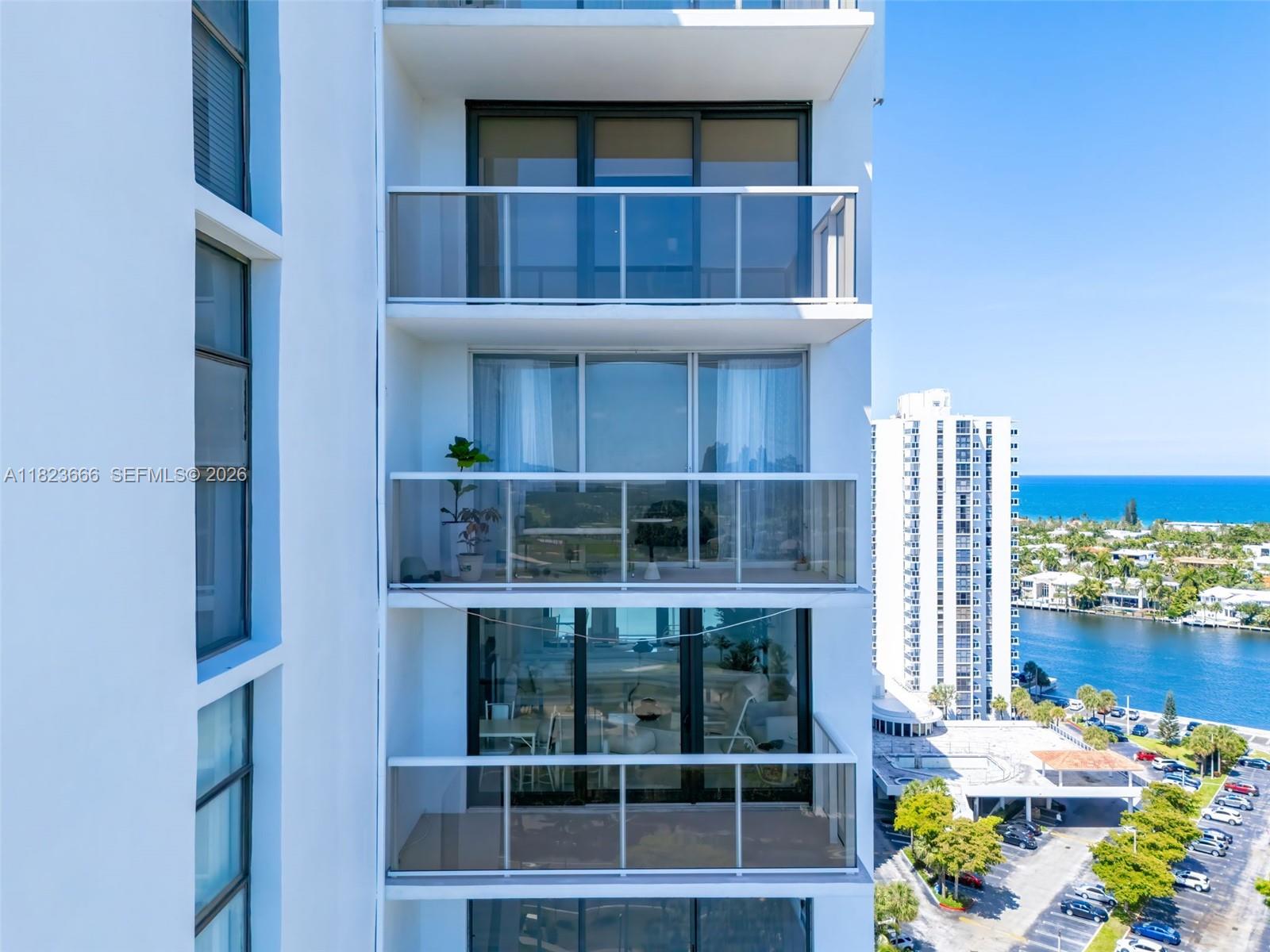 3731 N Country Club Dr #2023, Aventura FL 33180
