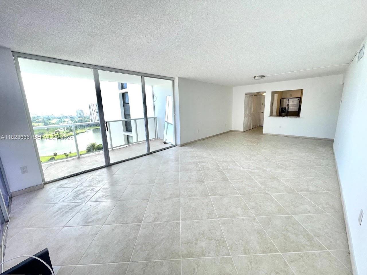 3731 N Country Club Dr #2023, Aventura FL 33180