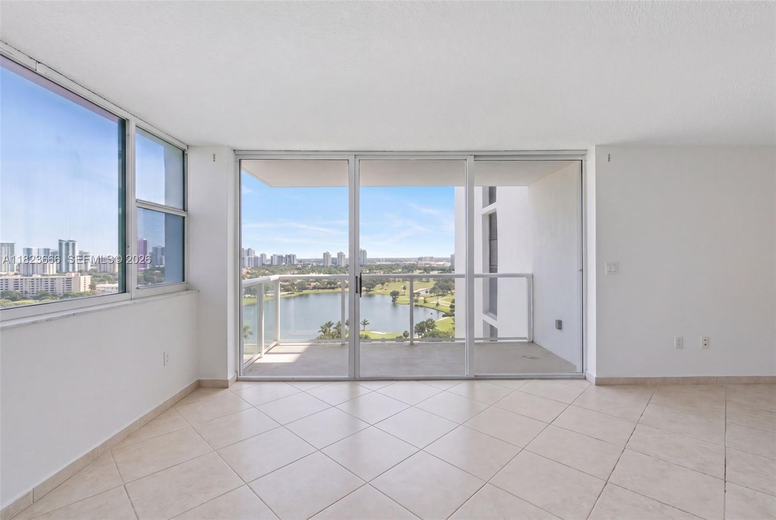 3731 N Country Club Dr #2023, Aventura FL 33180
