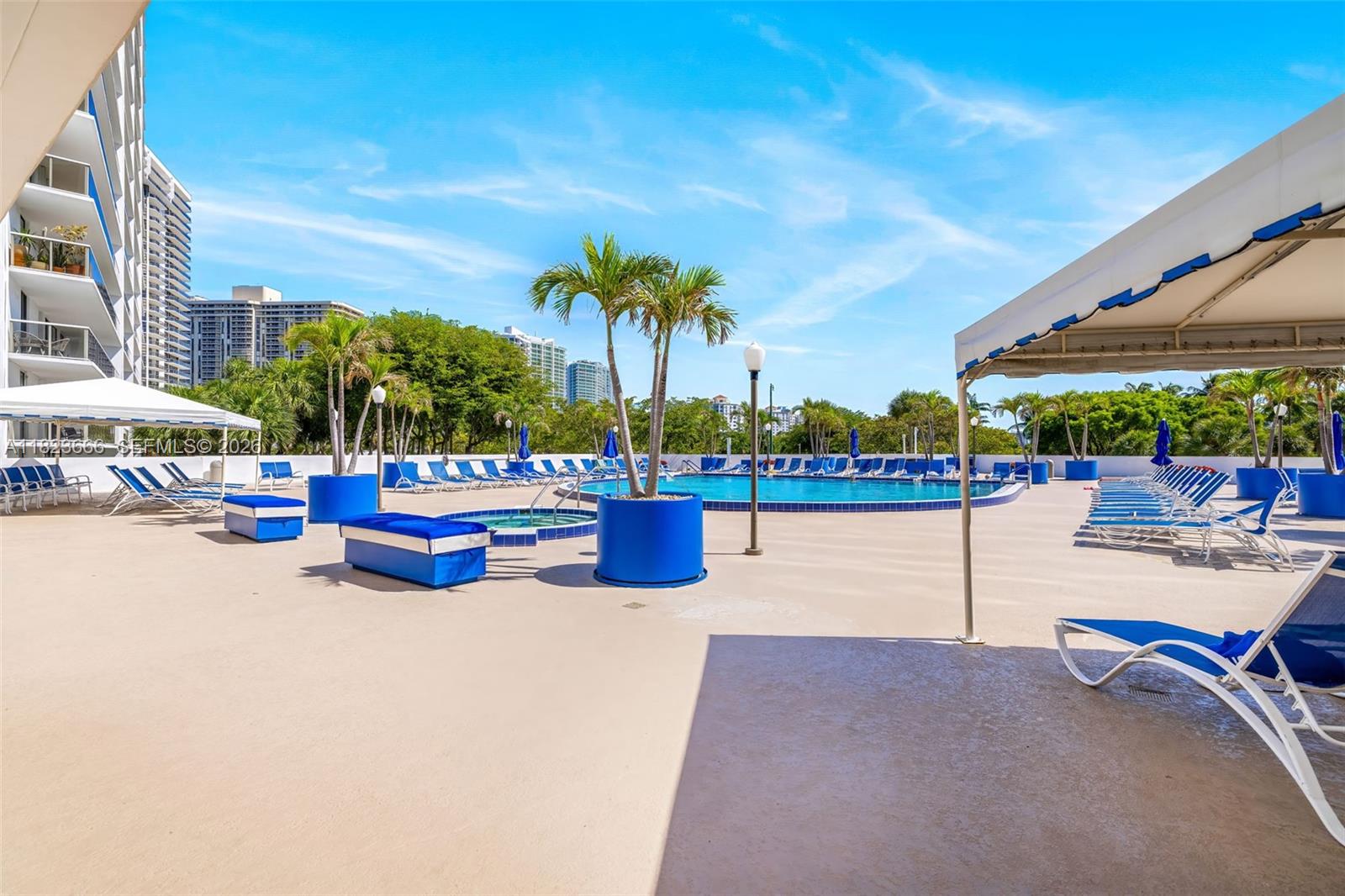 3731 N Country Club Dr #2023, Aventura FL 33180