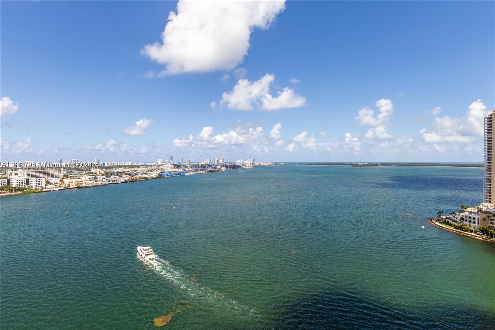 335 S Biscayne #2309, Miami FL 33131