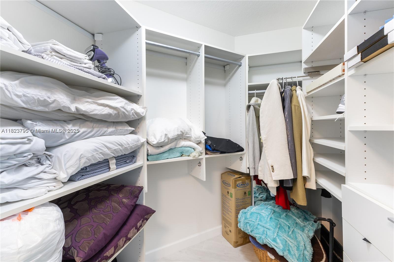 335 S Biscayne #2309, Miami FL 33131