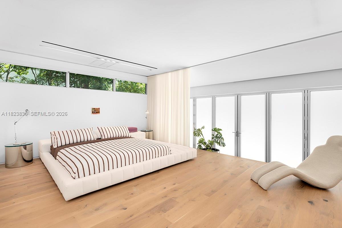 11 La Gorce Cir, Miami Beach FL 33141