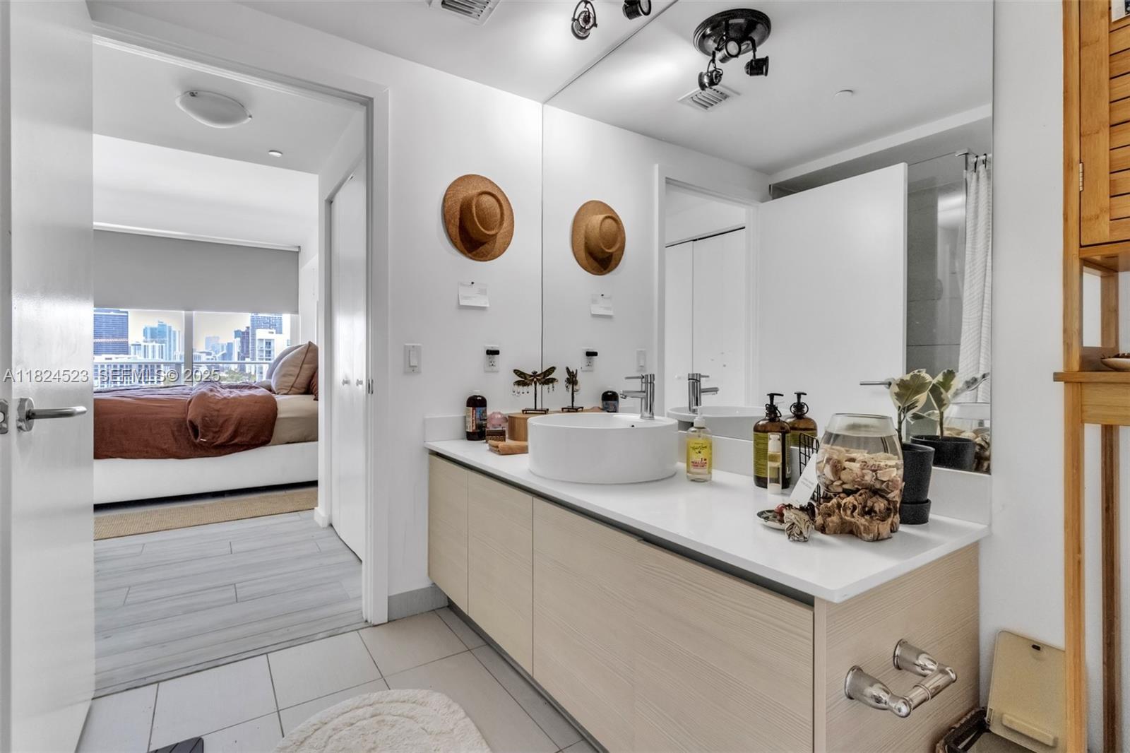 4250 Biscayne Blvd #1217, Miami FL 33137
