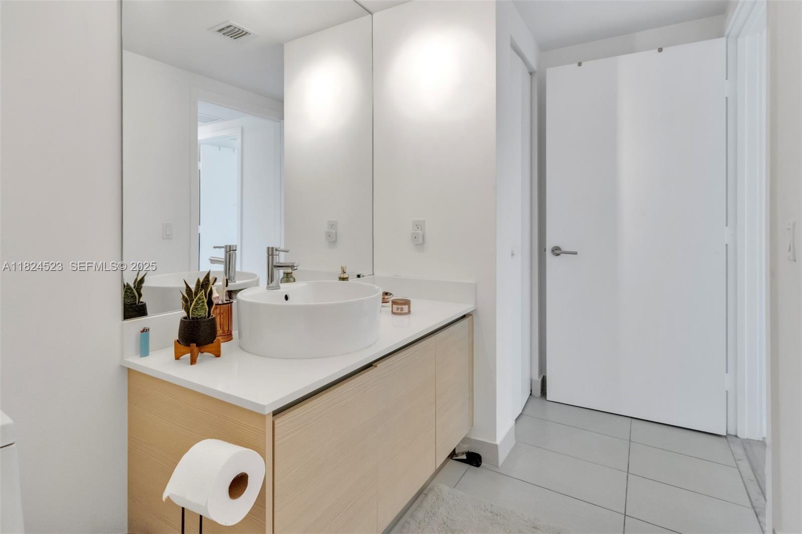4250 Biscayne Blvd #1217, Miami FL 33137